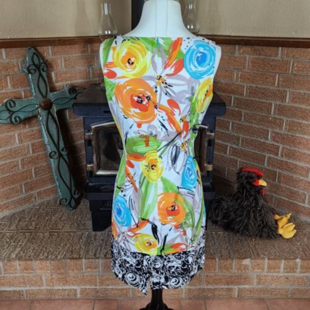 Peter Nygard Floral Abstract Watercolor Sheath Dress Size 6 Petites - Picture 3 of 6
